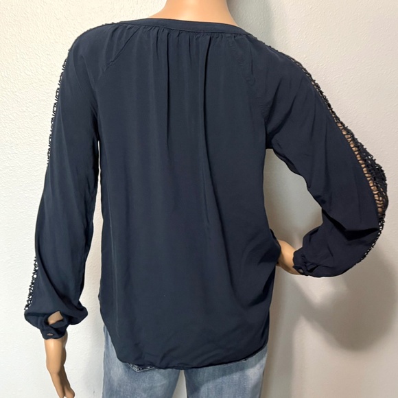 LOFT Women’s Top (Size XS) - Picture 6 of 10